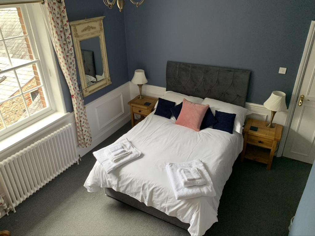 The Star And Garter Bed & Breakfast East Dean  Exterior photo